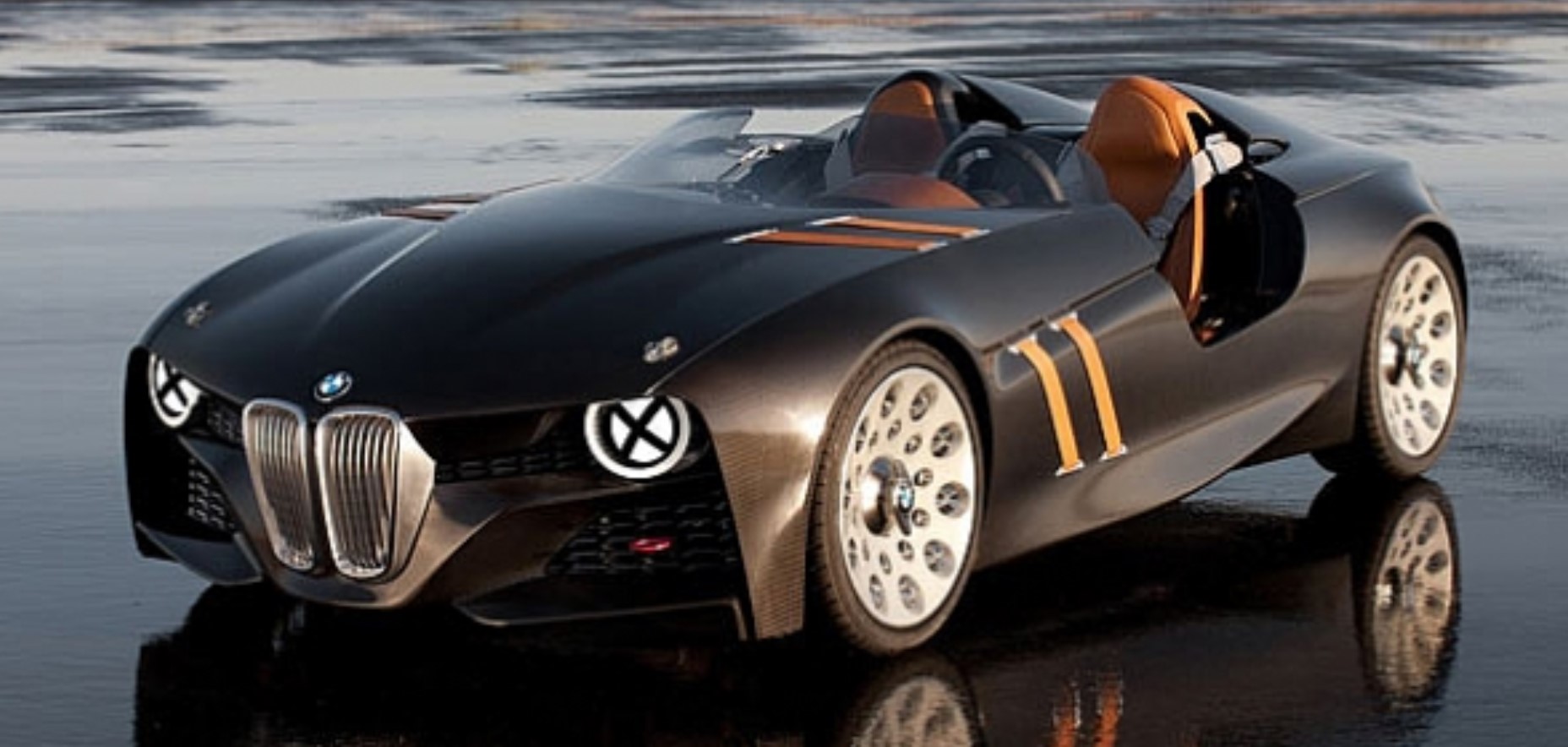 BMW 328 Hommage: Geçmişe Modern Bir Saygı Duruşu