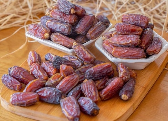 1 Hurma Kaç Kalori | Yaş Hurma Kalorisi Ne Kadar? Hurma Kilo Aldırır mı?