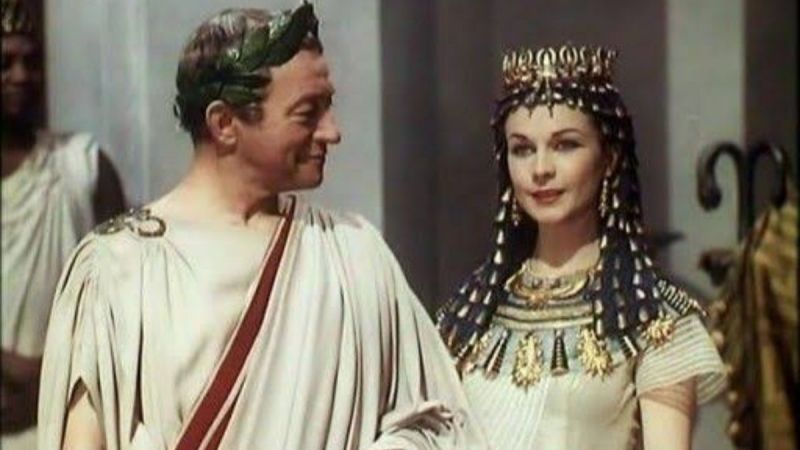 Kraliçe Kleopatra'nın Büyük Aşkı: Roma İmparatoru Sezar