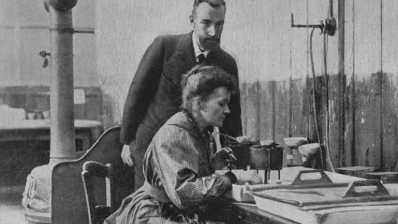 Madam Curie'nin Pierre Curie ile Evliliği ve Çalışmaları 