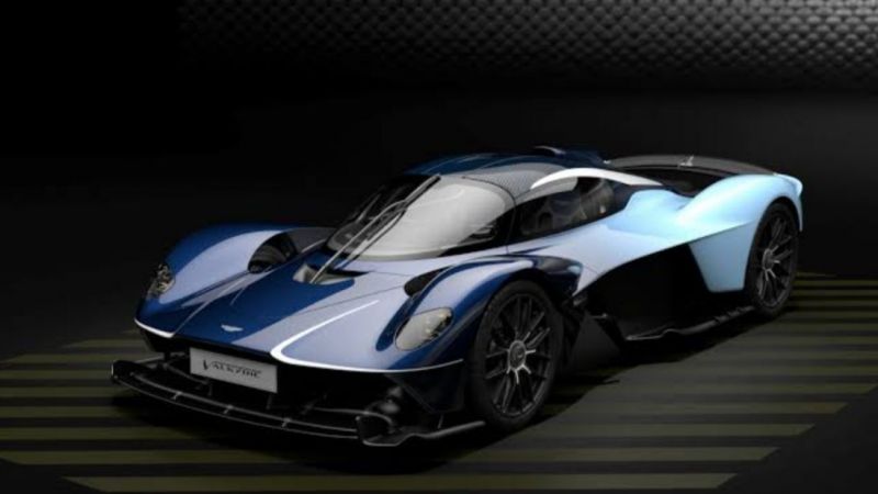 Aston Martin Valkyrie: 3.2 Milyon Dolar