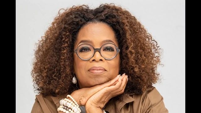 Amerikanın Röportaj Kraliçesi Oprah Winfrey Biyografi ‘si