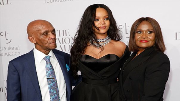 Rihanna Annesi Monica Braithwaite | Davetlerin Sevilen Kadını
