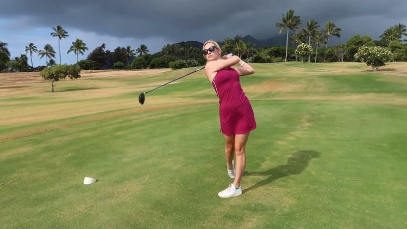 Golf Sopasıyla Paige Spiranac'ın En Özel Resmi