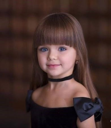 Anastasia Knyazeva Dünyanın En güzel Kız Çocuğu