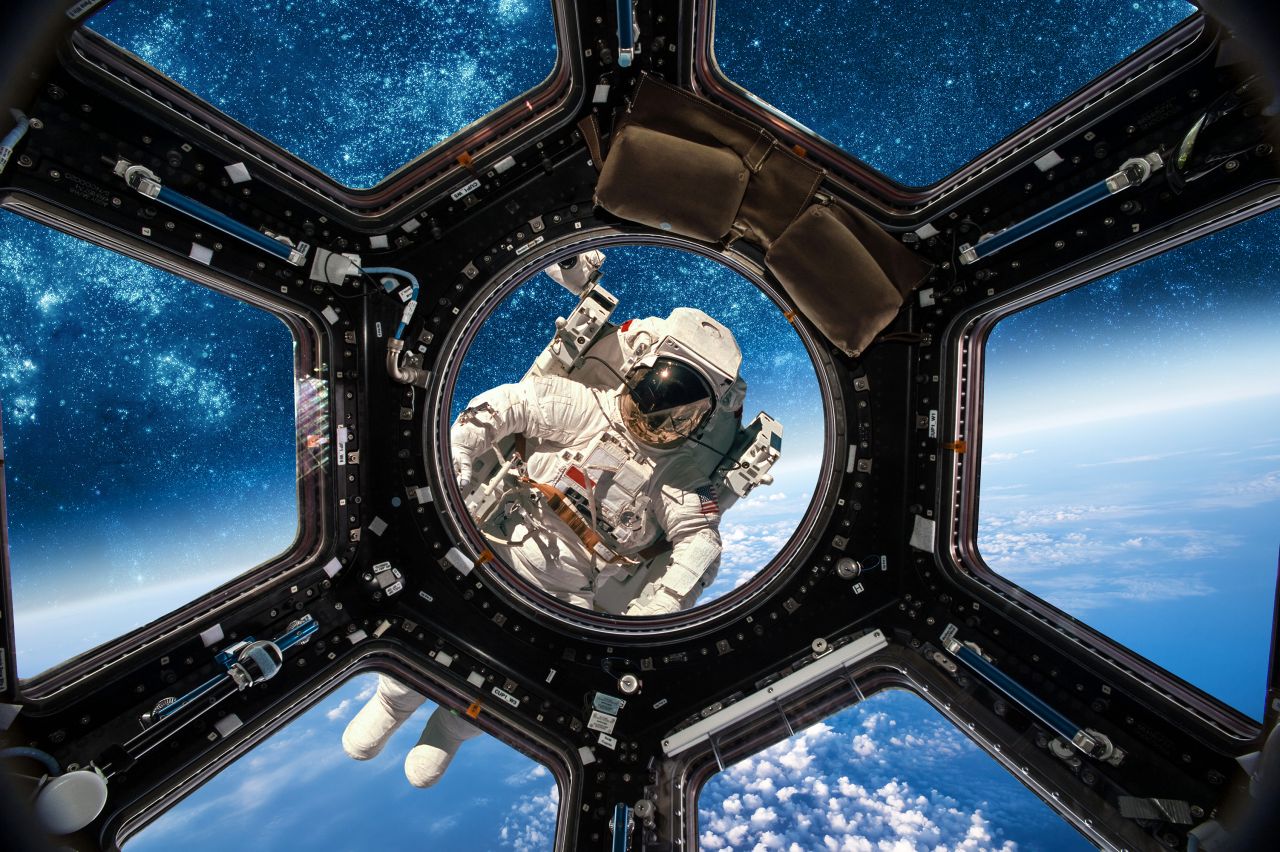 astronaut-in-outer-space-plee4qr-1581510597.jpg