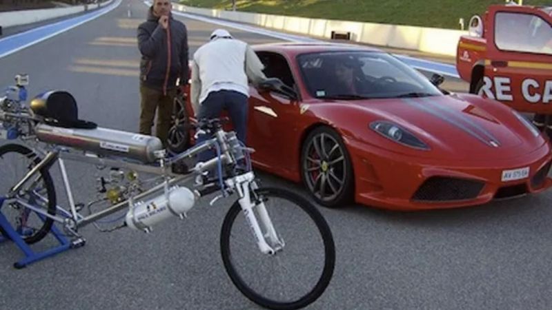 Bisiklet ile Ferrari Yarışırsa Kim Kazanır ?