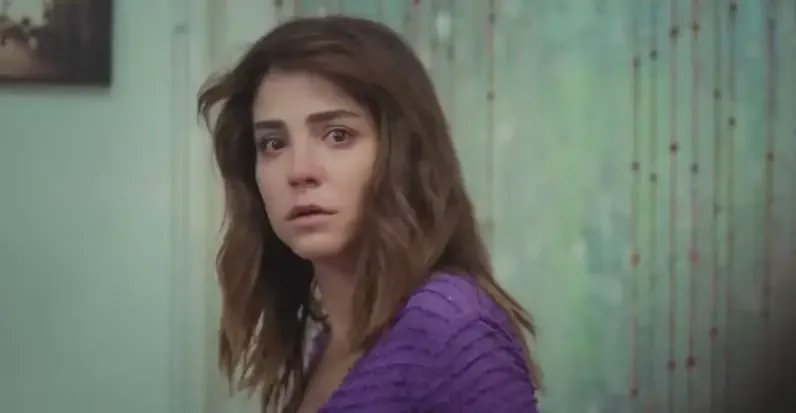 Gökçe Eyüboğlu Ne Mezunu? Gökçe Eyüboğlu Oyunculuk Eğitimi Aldı mı?