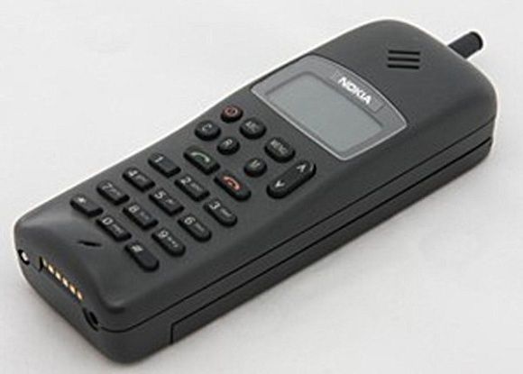 Gelmiş Geçmiş En Dikkat Çekici Telefonlar ve Özellikleri