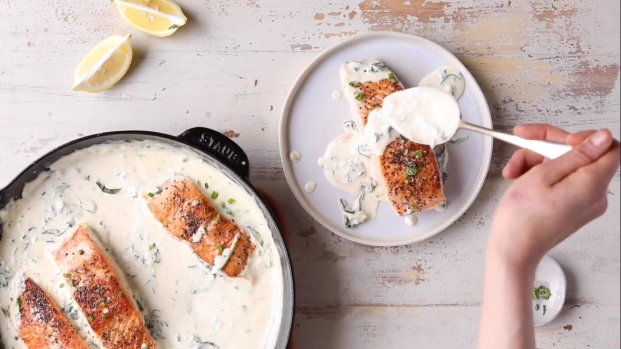Kabak Çorbası, Kremalı Somon Balığı, Fırında Sıcak Helva Nasıl Yapılır? Ramazan Menüsü iftar Yemek Tarifleri