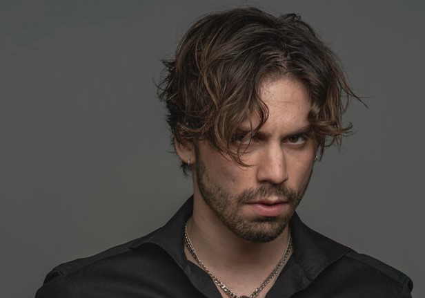 Tarık Emir Tekin Kimdir | Tarık Emir Tekin Şevvam Sam’ın Oğlu mu?