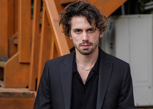 Tarık Emir Tekin Kimdir | Tarık Emir Tekin Şevvam Sam’ın Oğlu mu?