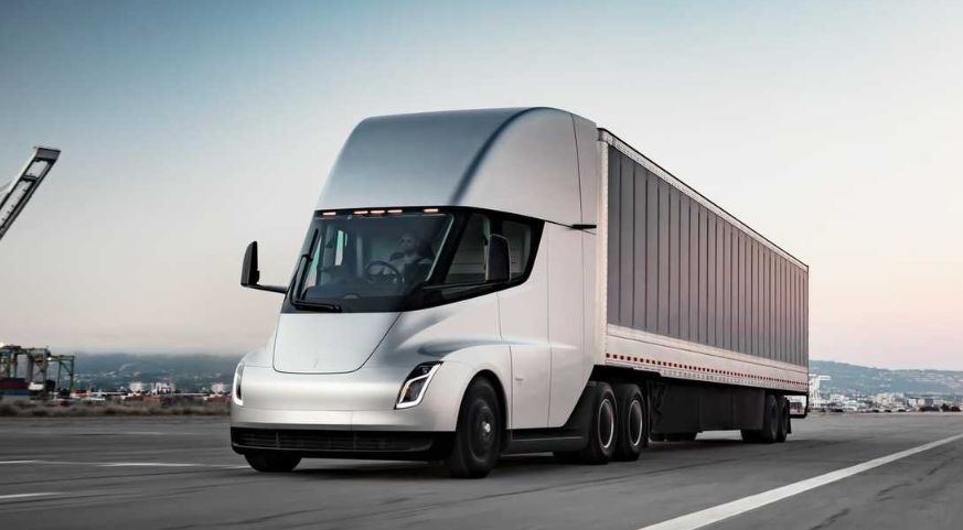 Tesla Semi Truck Özellikleri ile Lojistikte Yeni Bir Çağ Başlatıyor