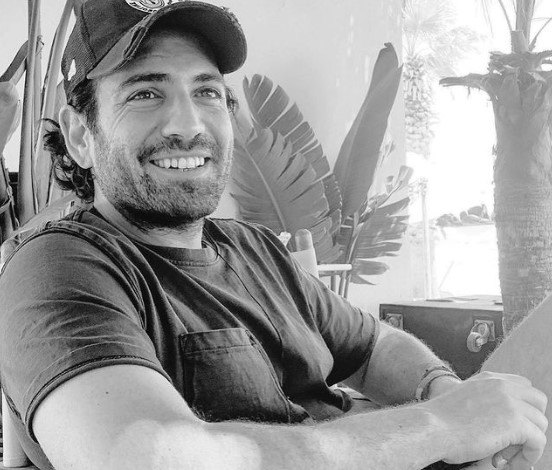 Buğra Gülsoy Kimdir | Bahar Dizisi Kadrosunda Yer Alan Buğra Gülsoy Kaç Yaşında?