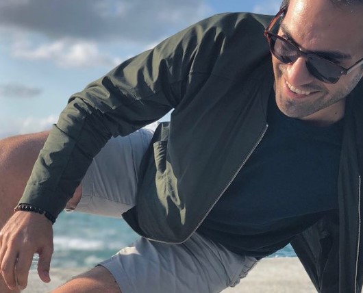 Buğra Gülsoy Kimdir | Bahar Dizisi Kadrosunda Yer Alan Buğra Gülsoy Kaç Yaşında?