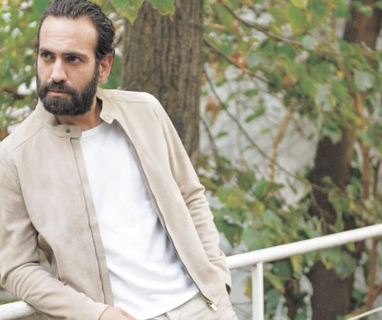 Buğra Gülsoy Kimdir | Bahar Dizisi Kadrosunda Yer Alan Buğra Gülsoy Kaç Yaşında?