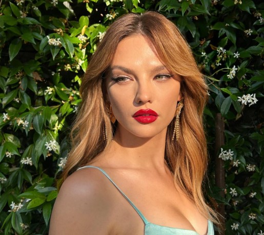 Nilsu Berfin Aktaş Kimdir | Korkma Ben Yanındayım Dizisi İnci’si Nilsu Berfin Aktaş Evli mi?Nilsu Berfin Aktaş Kimdir | Korkma Ben Yanındayım Dizisi İnci’si Nilsu Berfin Aktaş Evli mi?