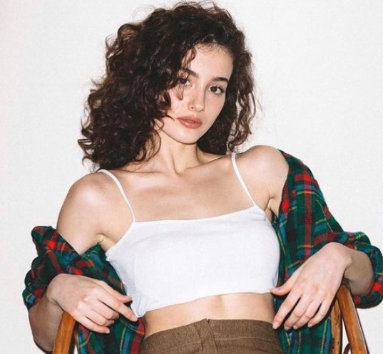 Nazlı Çetin Kimdir