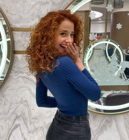 Nazlı Çetin Kimdir