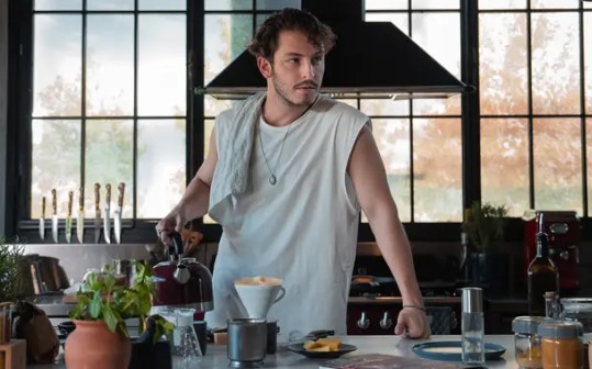 Boran Kuzum Kimdir | Boran Kuzum Kaç Yaşında? Boran Kuzum Sevgilisi Kim?