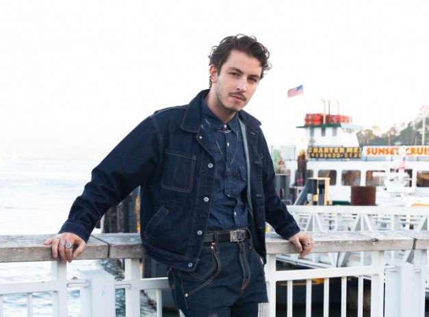 Boran Kuzum Kimdir | Boran Kuzum Kaç Yaşında? Boran Kuzum Sevgilisi Kim?Boran Kuzum Kimdir | Boran Kuzum Kaç Yaşında? Boran Kuzum Sevgilisi Kim?