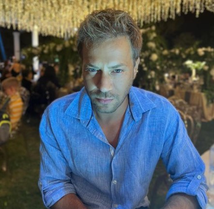 Kaan Taşaner Kimdir | Kızılcık Şerbeti Dizisinin Giray’ı Kaan Taşaner Kaç Yaşında?