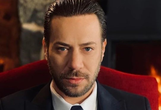 Kaan Taşaner Kimdir | Kızılcık Şerbeti Dizisinin Giray’ı Kaan Taşaner Kaç Yaşında?