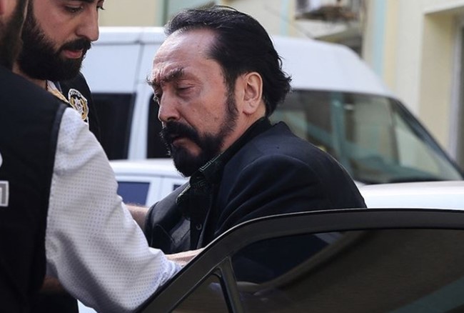 adnan-oktar-12
