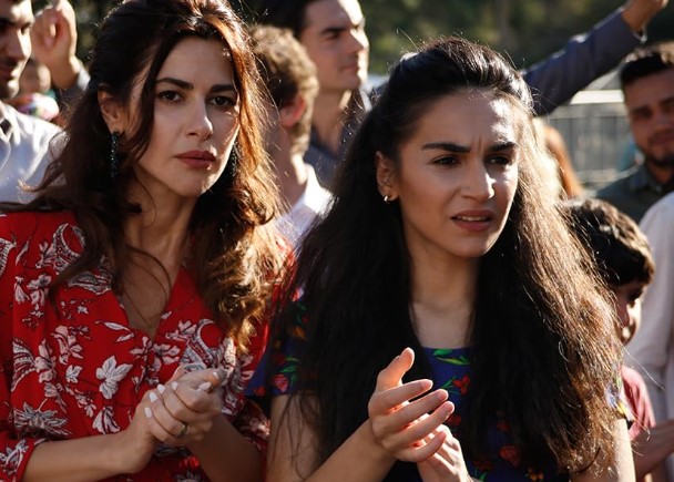 Sahra Şaş Kimdir | Uzak Şehir Dizisi Oyuncusu Sahra Şaş Evli mi?