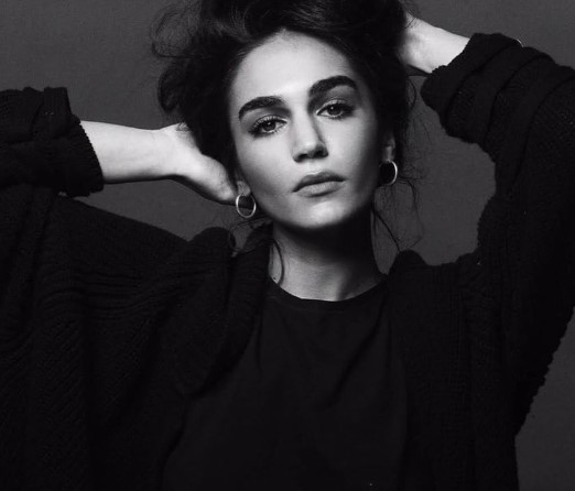 Sahra Şaş Kimdir | Uzak Şehir Dizisi Oyuncusu