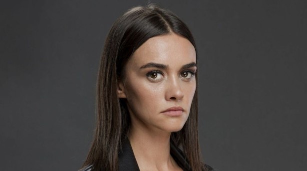 Hande Soral Kimdir | Gassal Dizisinin İkinci Sezonunda Hande Soral Olacak mı? 