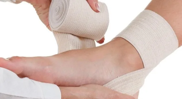 Ayak Burkulmasına Ne İyi Gelir? Burkulan Bölgeye Ne Yapılmaz? 
