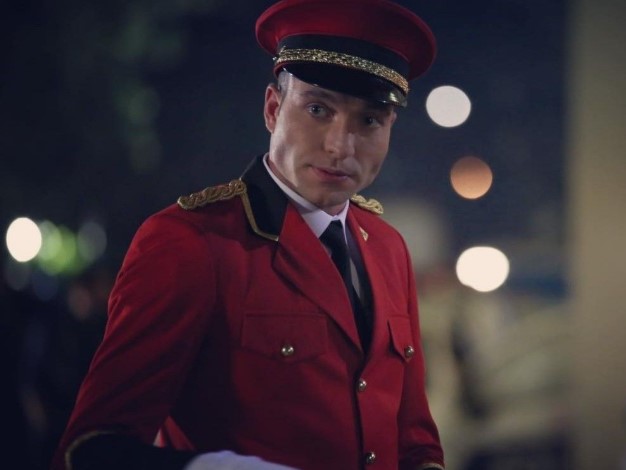 Görkem Sevindik Kimdir | Eşref Rüya Dizisi Kadir’i Görkem Sevindik Nasıl Ünlü Oldu? 