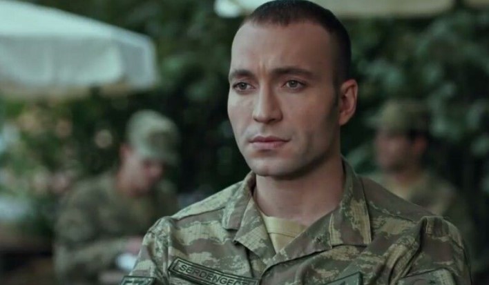 Görkem Sevindik Kimdir | Eşref Rüya Dizisi Kadir’i Görkem Sevindik Nasıl Ünlü Oldu? 