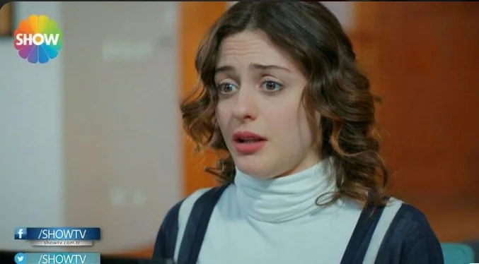 Seren Şirince Kimdir | Çift Kişilik Oda Oyuncu Kadrosunda Yer Alan Seren Şirince Evli mi? 