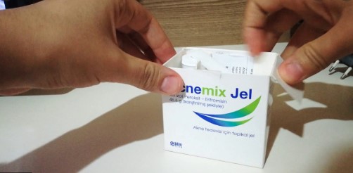 Acnemix Jel Ne İşe Yarar | Acnemix Nasıl Kullanılır? Acnemix Yan Etkileri Nelerdir?