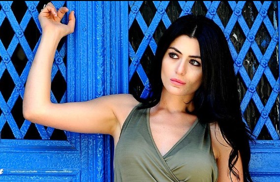 Deniz Çakır Kimdir ? Deniz Çakır Anne ve Babası Kimdir? Deniz Çakır’ın Oynadığı Diziler Nelerdir?