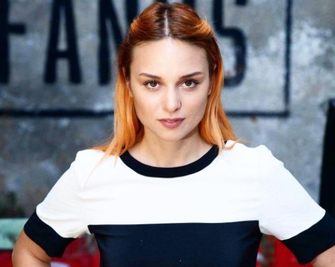 Nilperi Şahinkaya Kimdir | Kral Kaybederse Özlem Nilperi Şahinkaya Nereli?