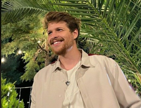 Burak Yörük Kimdir | Taşacak Bu Deniz Oruç Burak Yörük Kiminle Sevgili? 