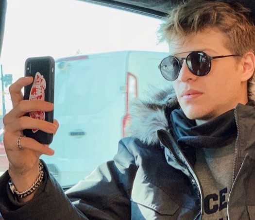 Burak Yörük Kimdir | Taşacak Bu Deniz Oruç Burak Yörük Kiminle Sevgili? 