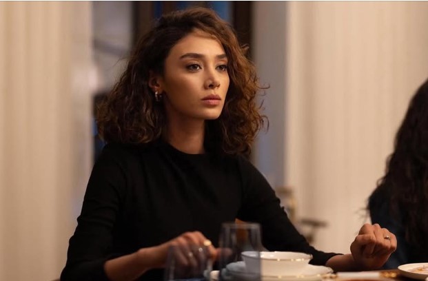 Gizem Sevim Kimdir | Güller ve Günahlar Dizisi Ebru Gizem Sevim’in Yaşı Kaç?