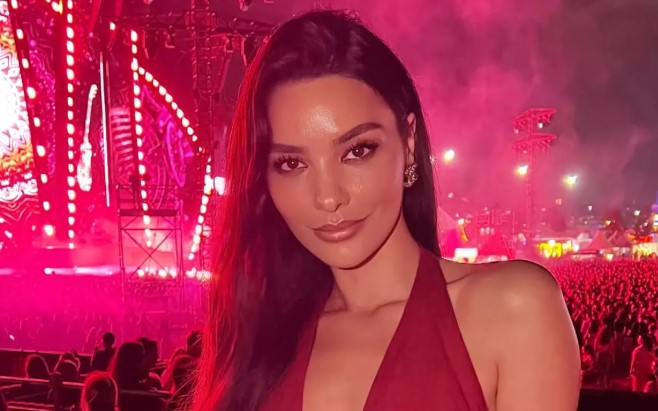 Hazal Filiz Küçükköse Kimdir | Hazal Filiz Küçükköse Hangi Dizi ile Ekranlara Geri Döndü? 