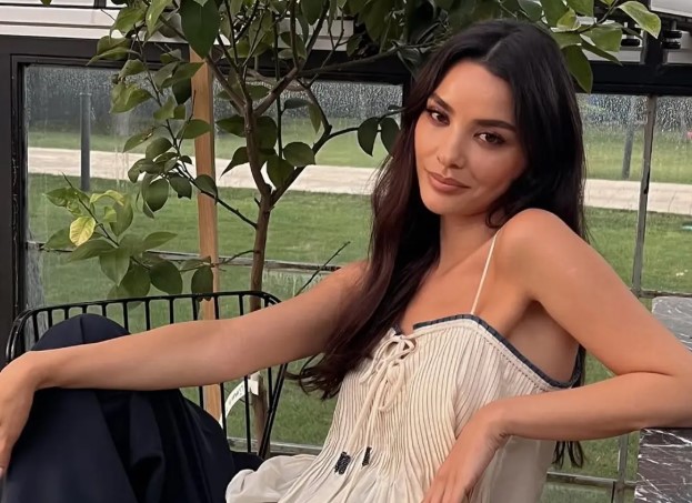 Hazal Filiz Küçükköse Kimdir | Hazal Filiz Küçükköse Hangi Dizi ile Ekranlara Geri Döndü? 