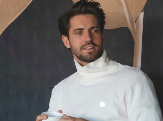 Serkay Tütüncü Kimdir | Serkay Tütüncü Kiminle Sevgili? Serkay Tütüncü’nün Yeni Dizisi Ne? 