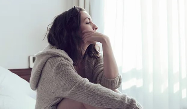 Sık Adet Görme Neyin Belirtisi Olabilir | 1 Ayda 2 Adet Regl Neden Olur? 