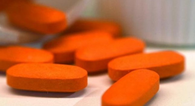 Theraflu Nedir ve Ne İçin Kullanılır | Theraflu Hap Boğaza İyi Gelir mi? 