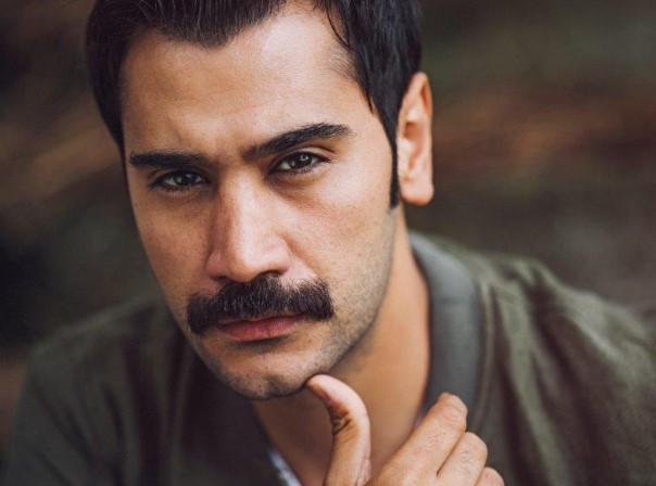 Uğur Güneş Kimdir | Rüya Gibi Dizisinde Rol Alan Uğur Güneş Aslen Nereli? 