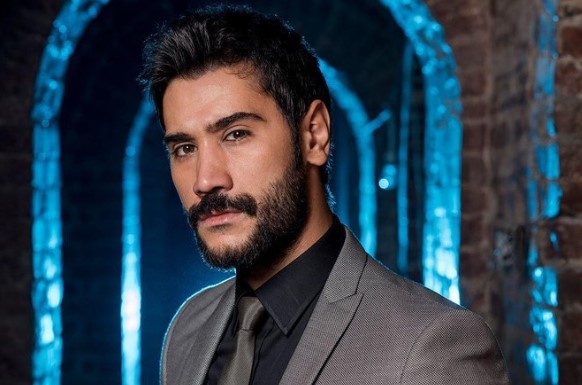 Uğur Güneş Kimdir | Rüya Gibi Dizisinde Rol Alan Uğur Güneş Aslen Nereli? 