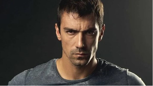 İbrahim Çelikkol Kimdir | Doktor Başka Hayatta Oyuncusu İbrahim Çelikkol Aslen Nereli? 