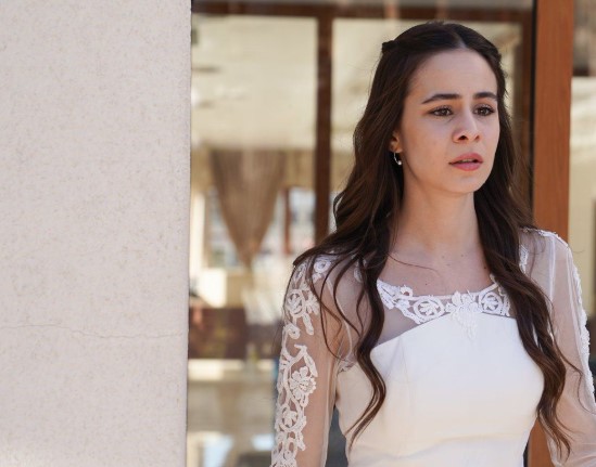 Naz Sayıner Kimdir | Taşacak Bu Deniz Esme Naz Sayıner Kaç Yaşında?